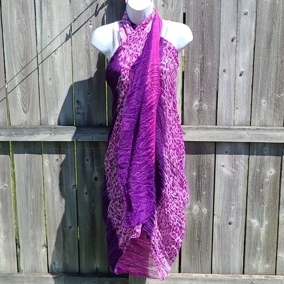 Scarf Sarong with Purple & Pink Animal Print - Picture 3 of 4